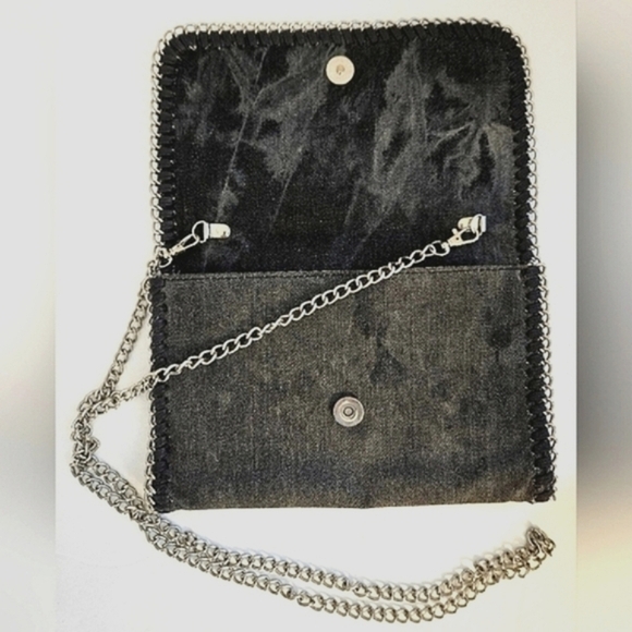 URBAN EXPRESSIONS BLACK DENIM CROSSBODY SILVER CHAIN - Picture 6 of 10